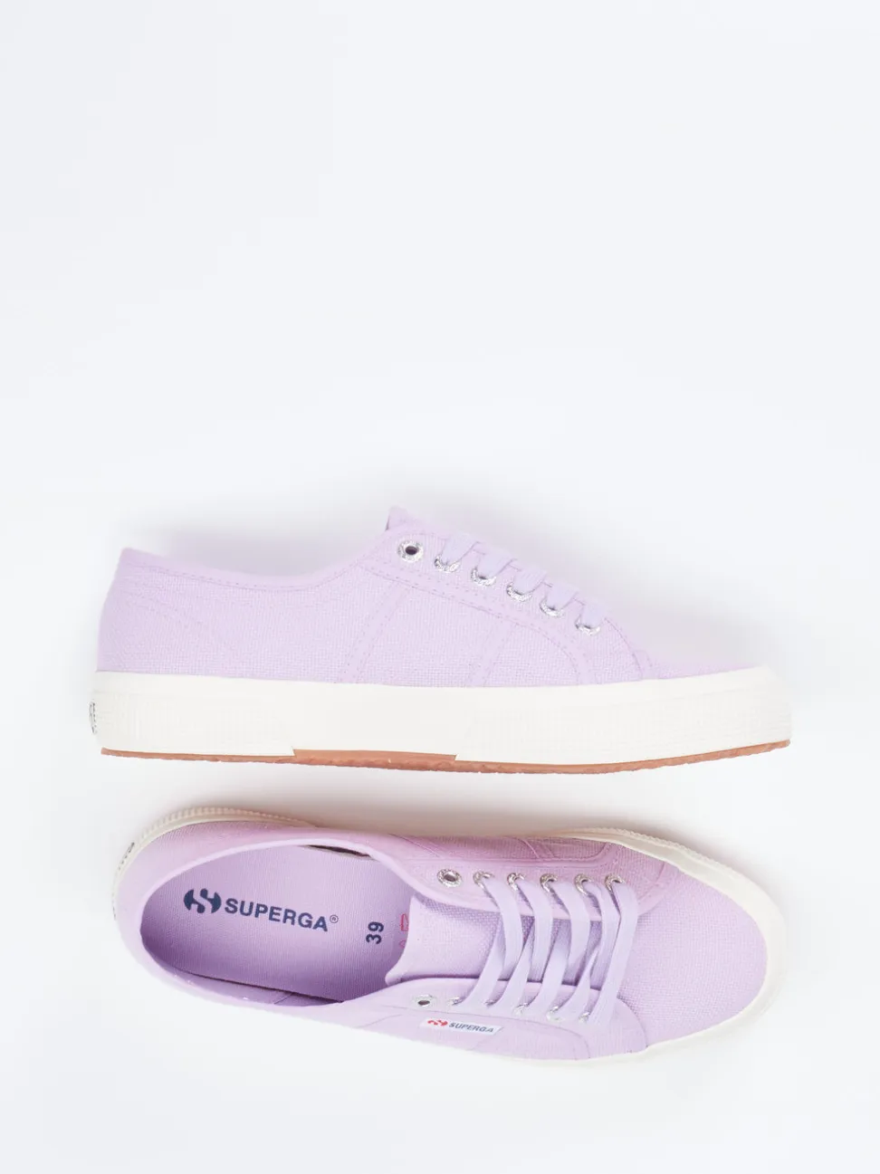Superga – Sneaker aus Canvas in Flieder