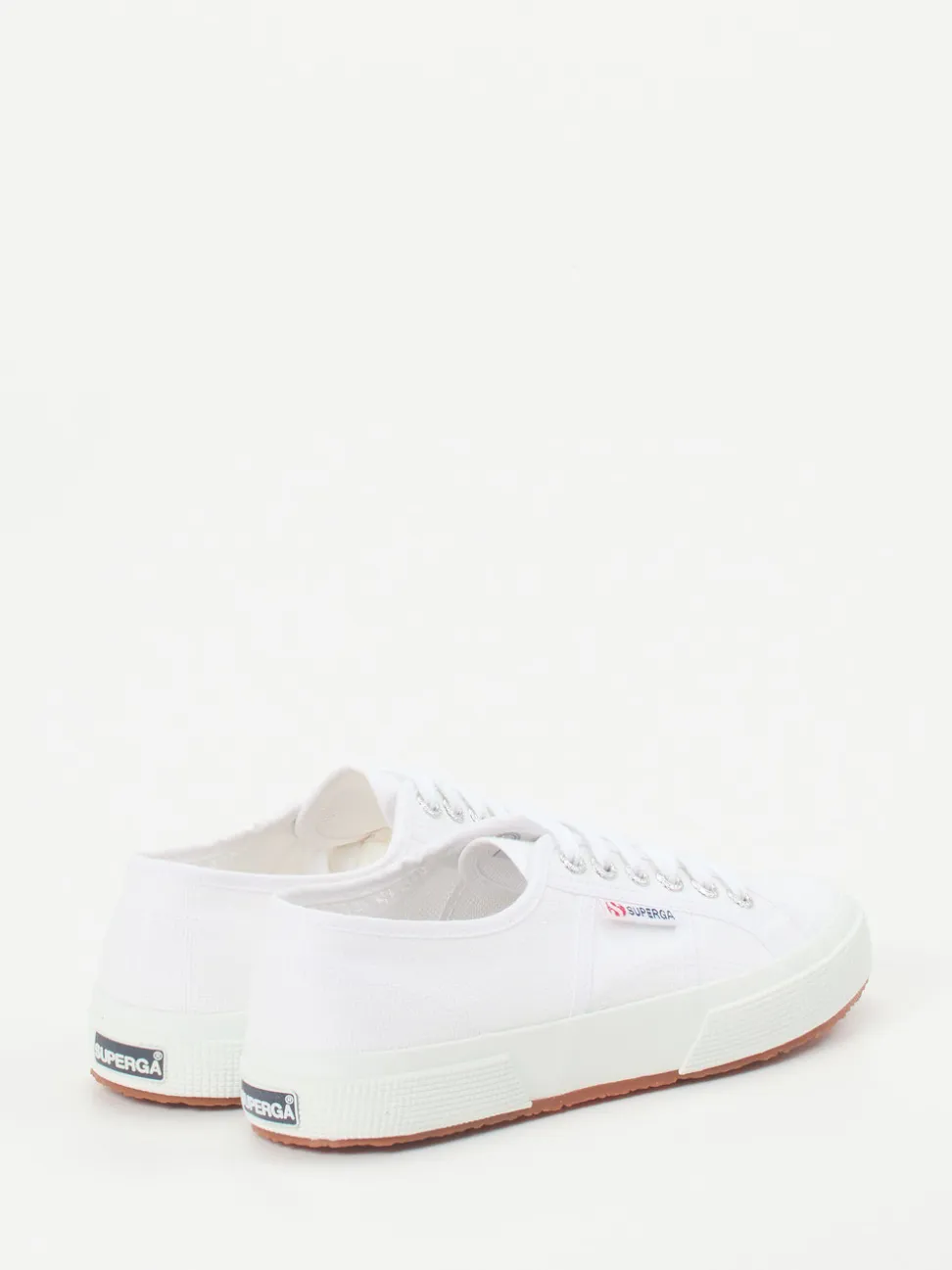 Superga – Sneaker aus Canvas in Weiß