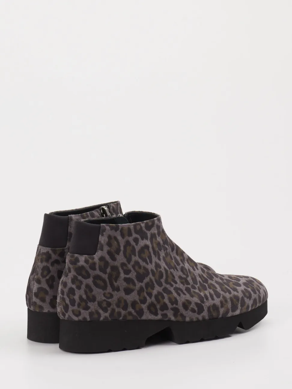 Thierry Rabotin – Stiefelette aus Veloursleder grau