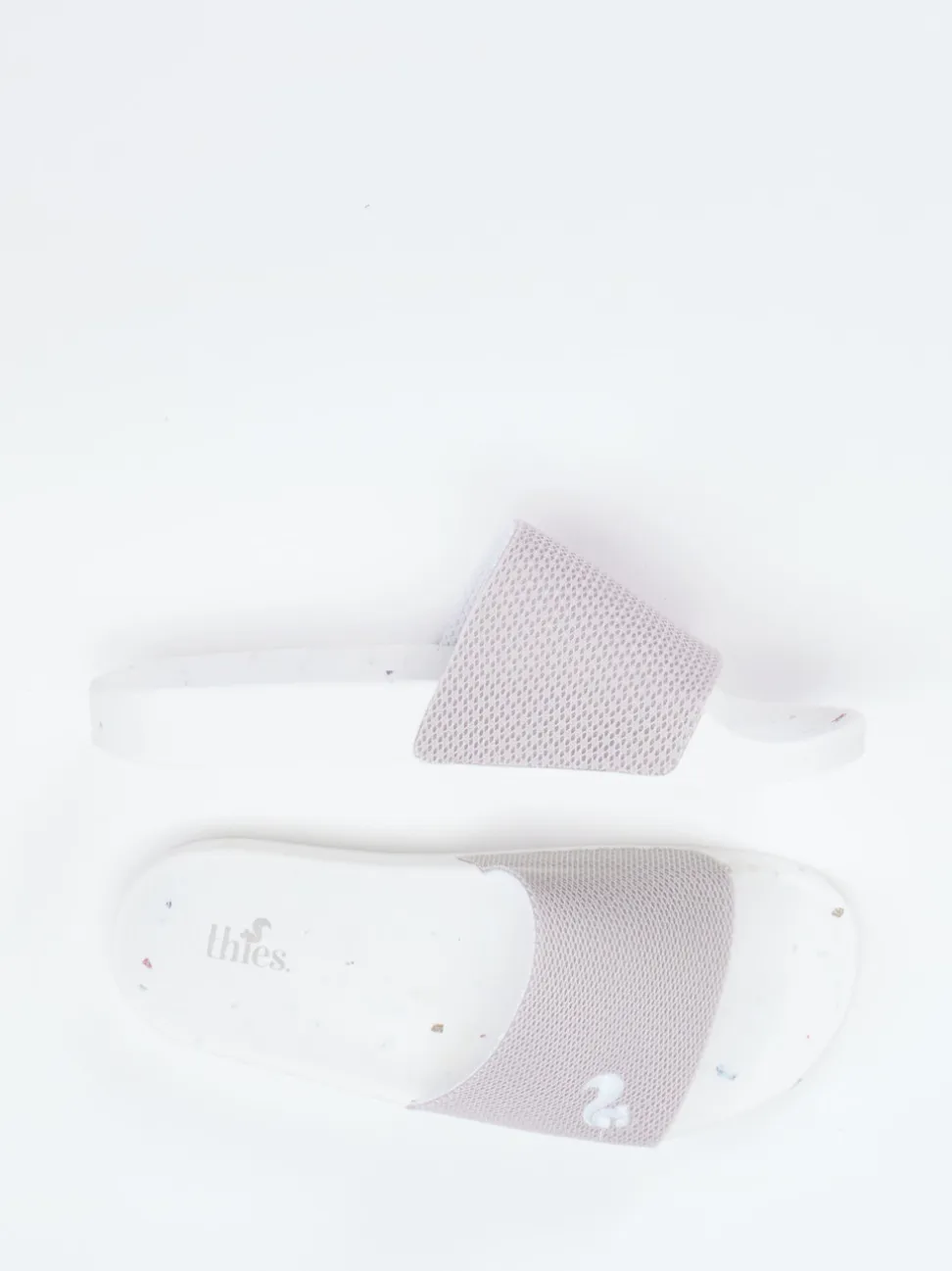 Thies – Badepantolette aus Textil in Hellgrau