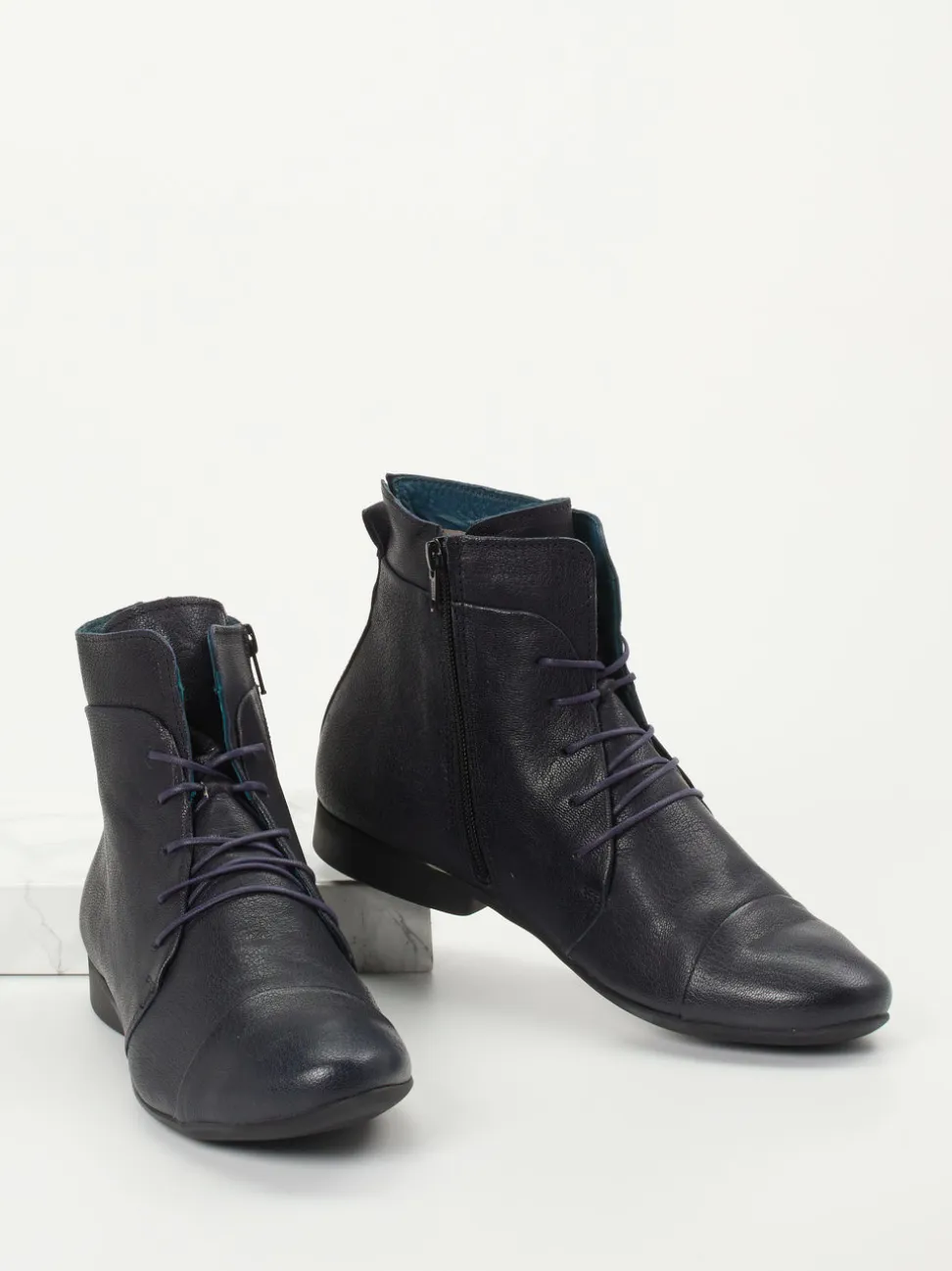 Think – Schnür-Boots aus Ziegenleder Schwarz