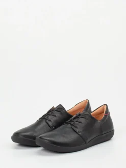 Think – Schnürschuh aus Lammleder Schwarz