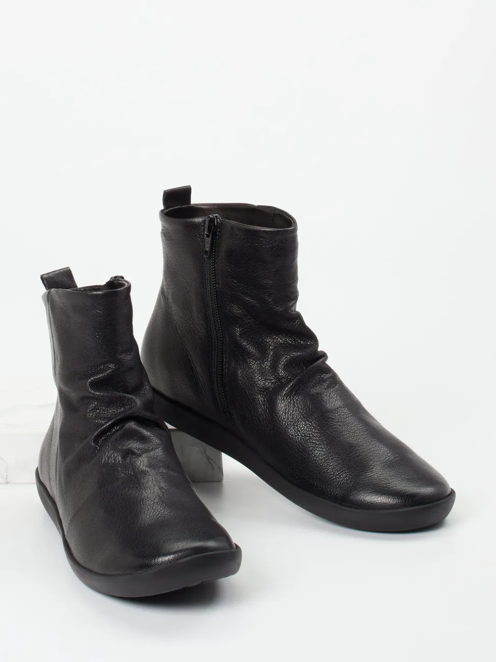 Think – Stiefeletten aus Ziegenleder schwarz