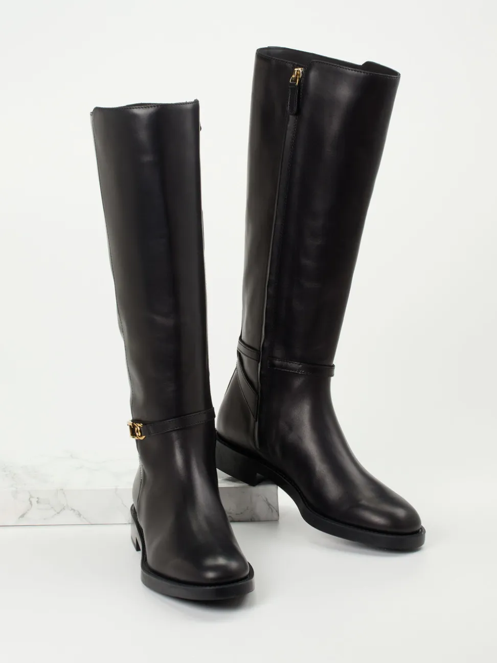 Tod's – Kniehohe Stiefel aus Kalbleder schwarz