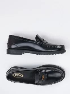 Tod's – Loafer aus Hochglanzleder Schwarz