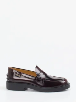 Tod's – Loafer aus Hochglanzleder in Burgunder