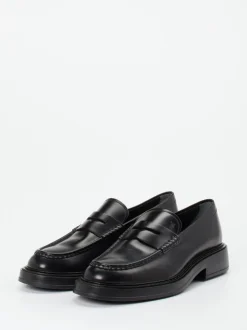 Tod's – Loafer aus Hochglanzleder schwarz