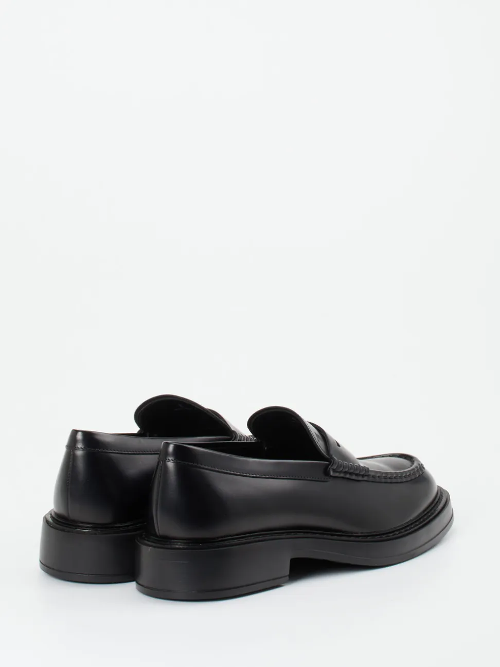 Tod's – Loafer aus Hochglanzleder schwarz