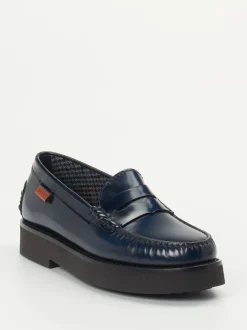Tod's – Loafer aus Hochglanzleder in Tintenblau