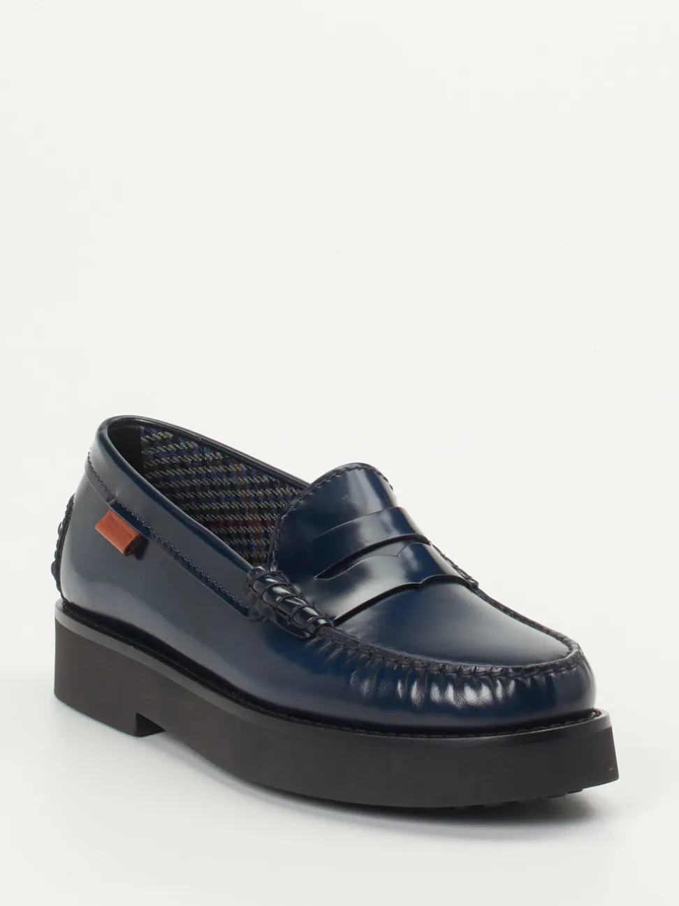 Tod's – Loafer aus Hochglanzleder in Tintenblau
