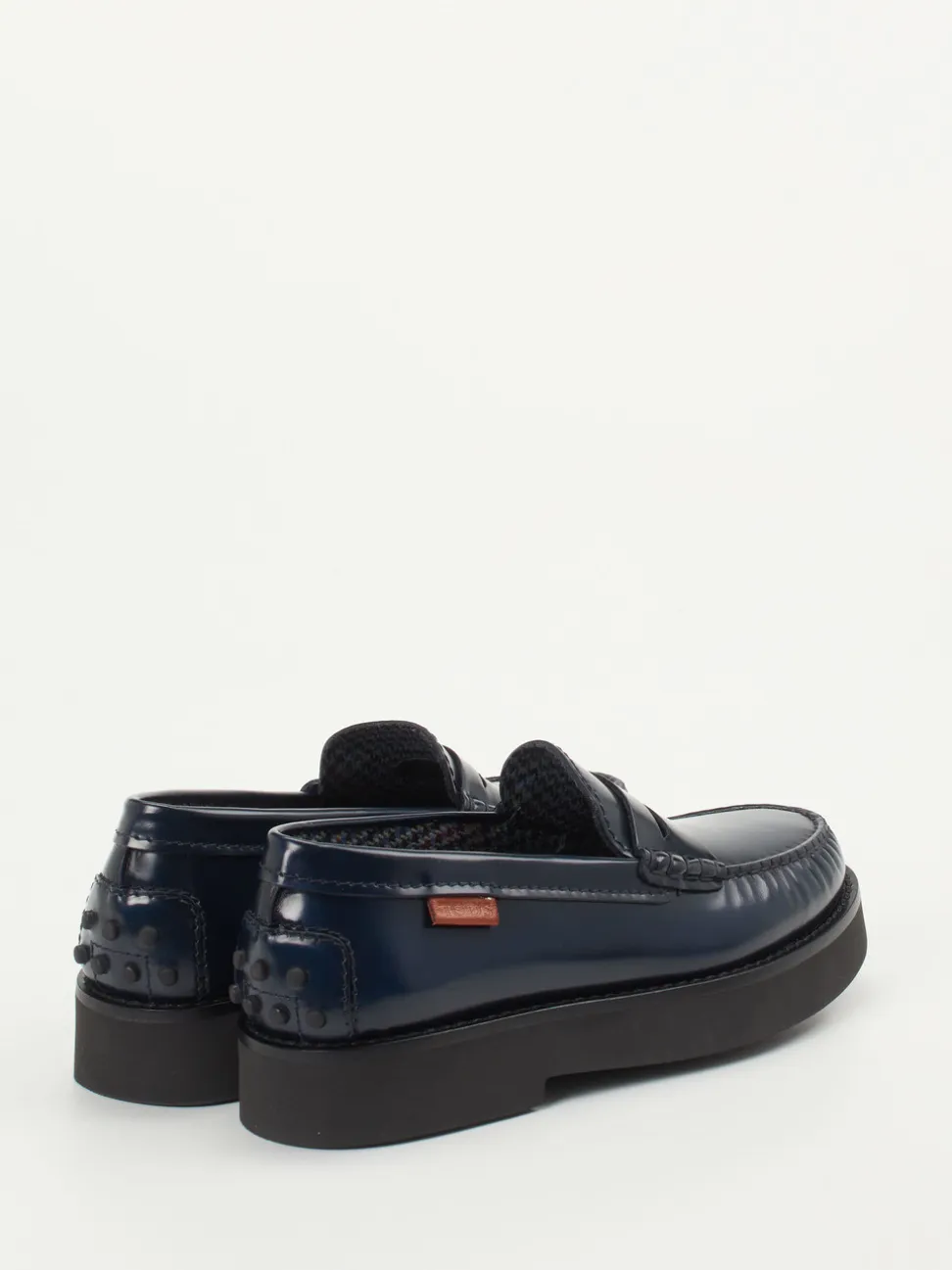 Tod's – Loafer aus Hochglanzleder in Tintenblau