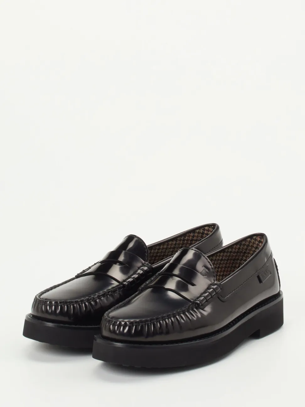 Tod's – Loafer aus Hochglanzleder schwarz