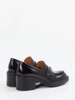 Tod’s – Loafer aus Hochglanzleder Schwarz