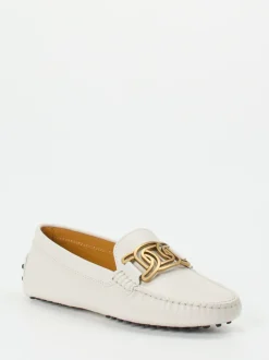 Tod's – Loafer aus Kalbleder mit Goldkette