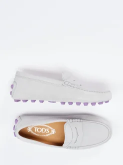 Tod's – Loafer aus Veloursleder in Hellgrau
