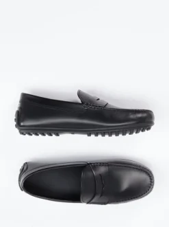 Tod's – Mokassin aus glänzendem Leder schwarz