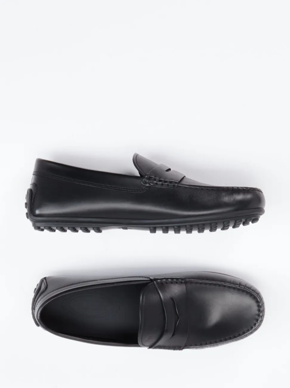 Tod's – Mokassin aus glänzendem Leder schwarz