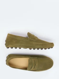 Tod's – Mokassin aus Veloursleder in Olivgrün
