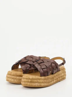 Tod's – Plateau-Sandalen aus braunem Flechtleder