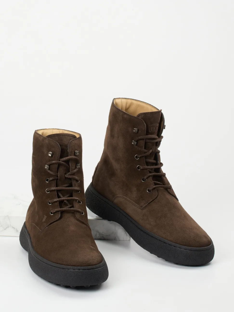 Tod's – Schnürboots aus Veloursleder Dunkelbraun