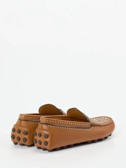 Tod's – Slipper aus Kalbleder mit Nietenbesatz