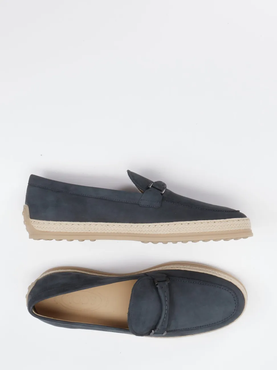 Tod's – Slipper aus Leder mit Bastdetails