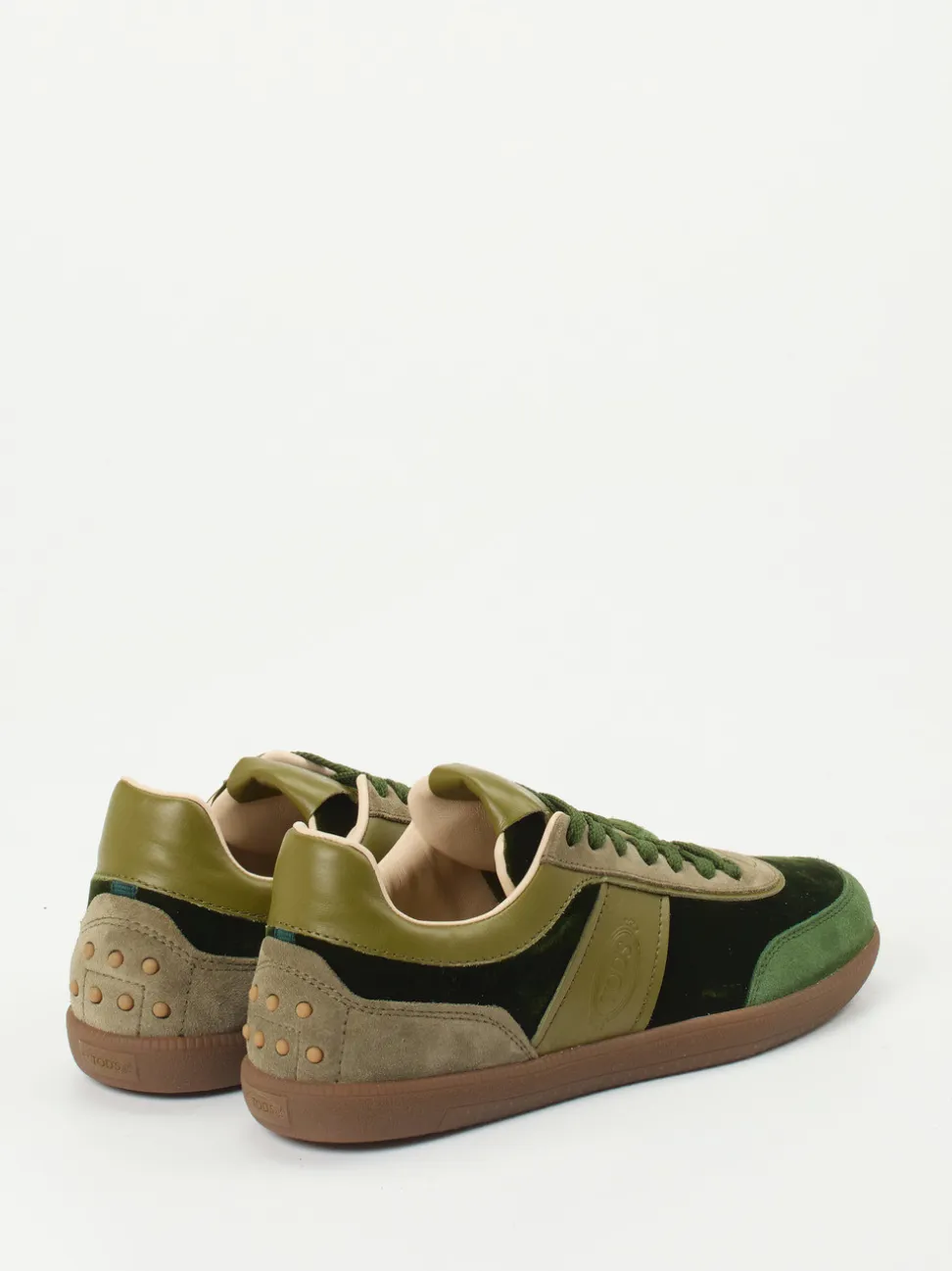 Tod's – Sneaker aus Veloursleder in Grüntönen