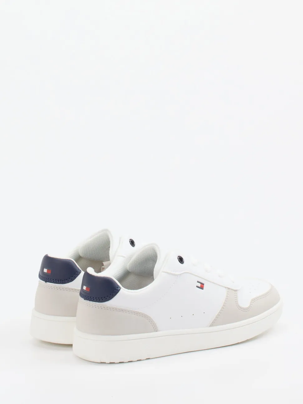 Tommy Hilfiger – Sneaker aus Synthetik in Weiß