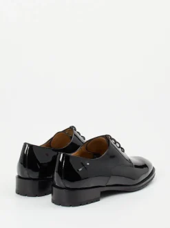 Truman's – Derby-Schnürschuh aus Lackleder schwarz