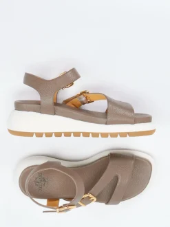 Truman's – Plateau-Sandalen aus Hirschleder taupe