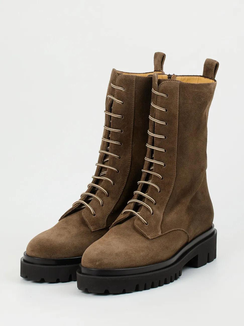 Truman's – Schnürboots aus Veloursleder braun