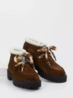 Truman's – Schnürboots aus Veloursleder braun
