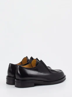 Truman's – Schnürschuh aus Kalbleder schwarz glänzend