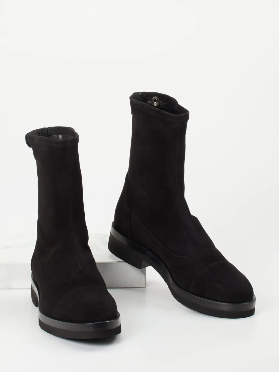 Truman's – Stiefelette aus Veloursleder schwarz