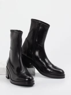 Truman's – Stiefeletten aus Veloursleder Schwarz