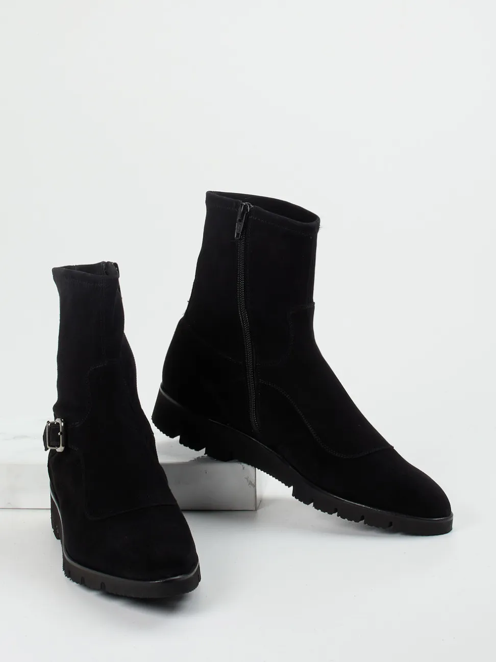 Truman's – Stiefeletten aus Veloursleder schwarz