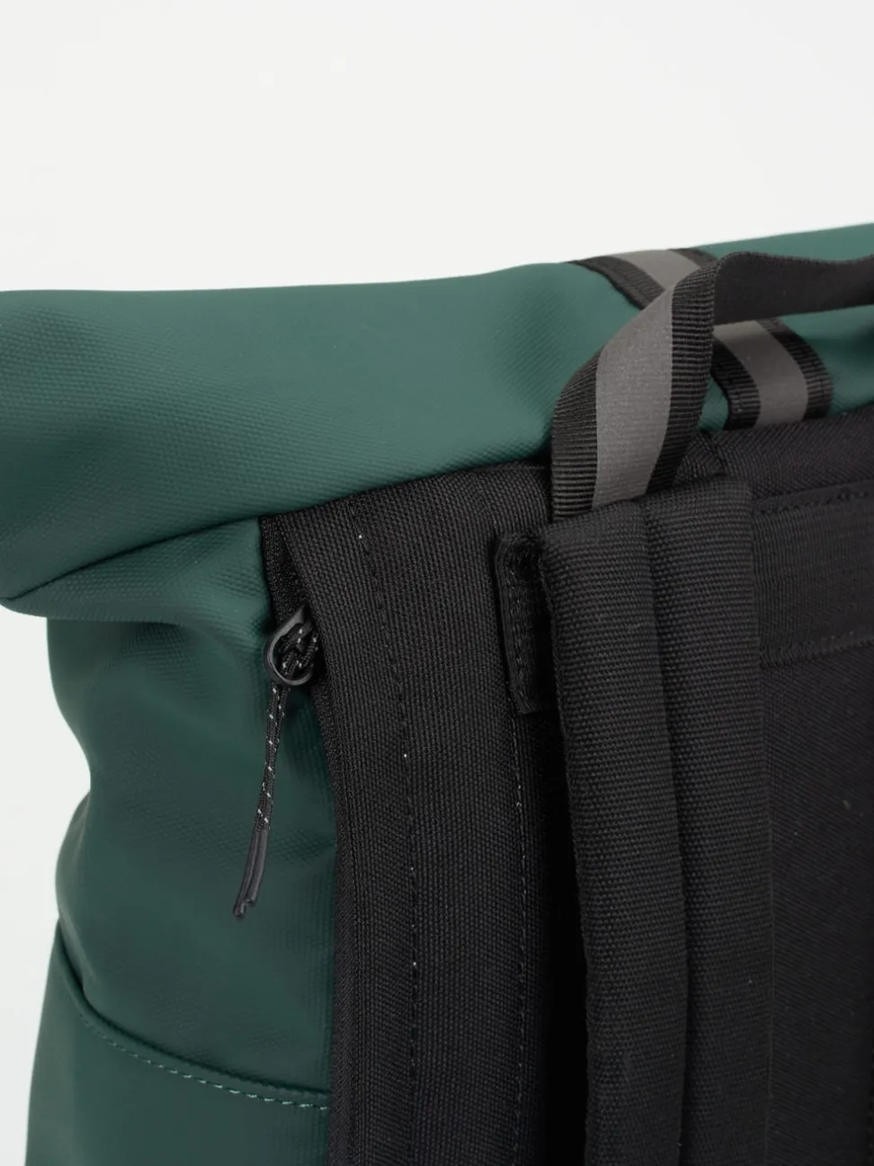 Ucon Acrobatics – Rolltop-Rucksack aus Textil Dunkelgrün