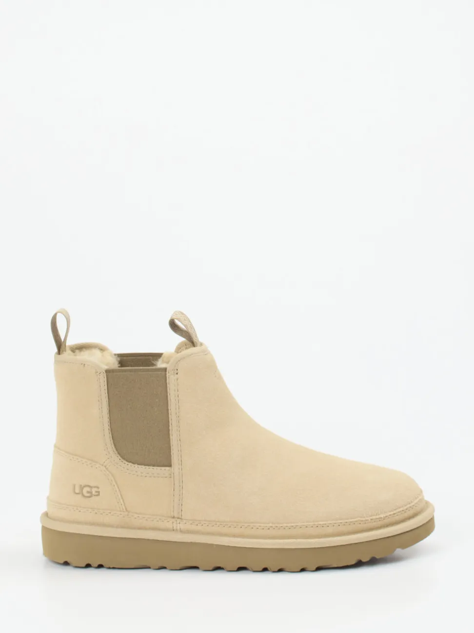 UGG – Chelsea Boots aus Veloursleder sandbeige