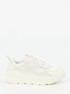 UGG – Chunky Sneaker aus Kalbleder in Cremeweiß