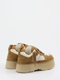 UGG – Chunky Sneaker aus Velour/Textil sandbeige