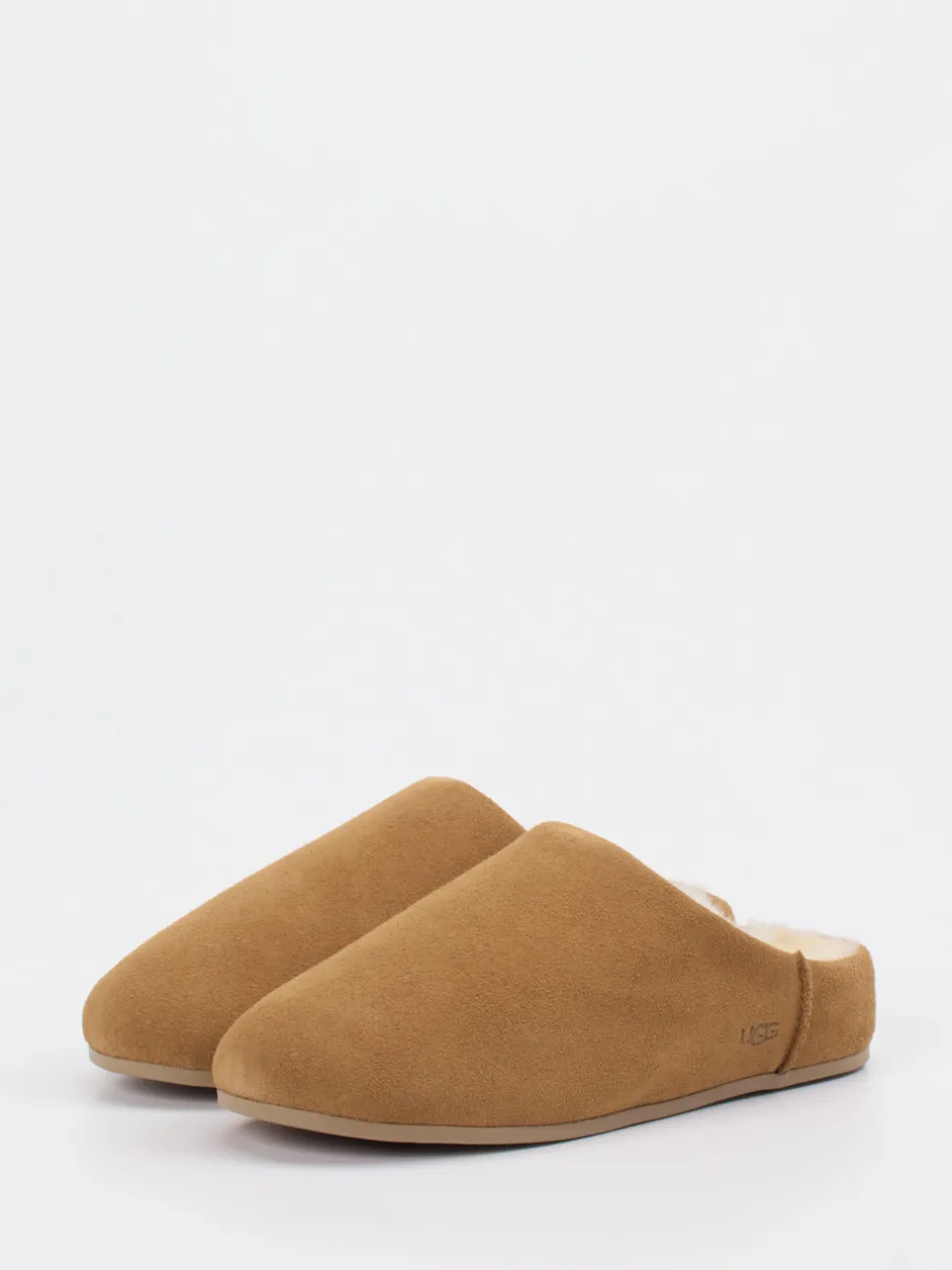 UGG – Hausschuh aus Veloursleder karamellbraun