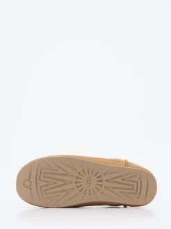 UGG – Hausschuh aus Veloursleder karamellbraun