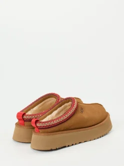 UGG – Hausschuhe aus Veloursleder cognacbraun