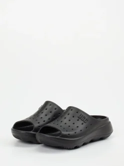 UGG – Komfort-Pantolette aus Gummi in Schwarz