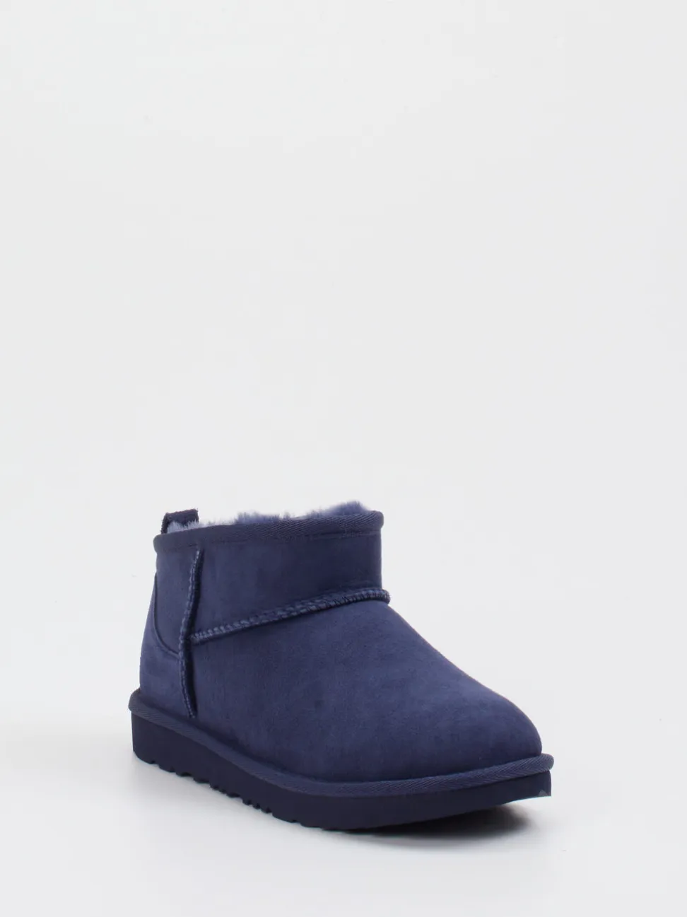 UGG – Lammfell-Boots aus Veloursleder dunkelblau