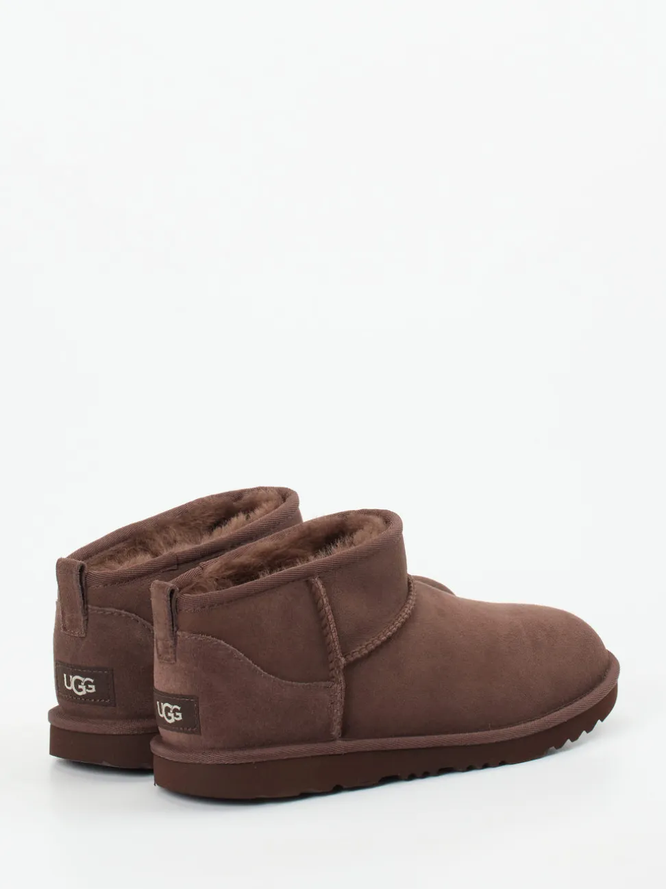 UGG – Lammfell-Boots aus Veloursleder schokobraun