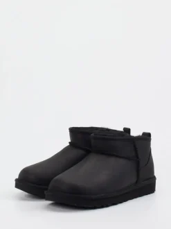 UGG – Lammfell-Stiefelette aus Veloursleder Schwarz