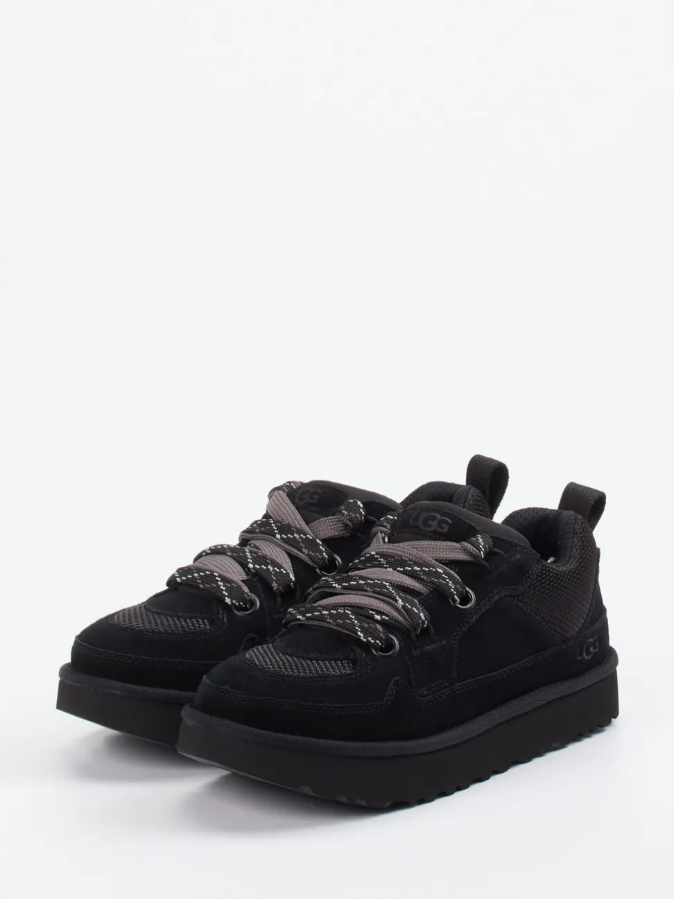 UGG – Low-Top Sneaker aus Veloursleder Schwarz