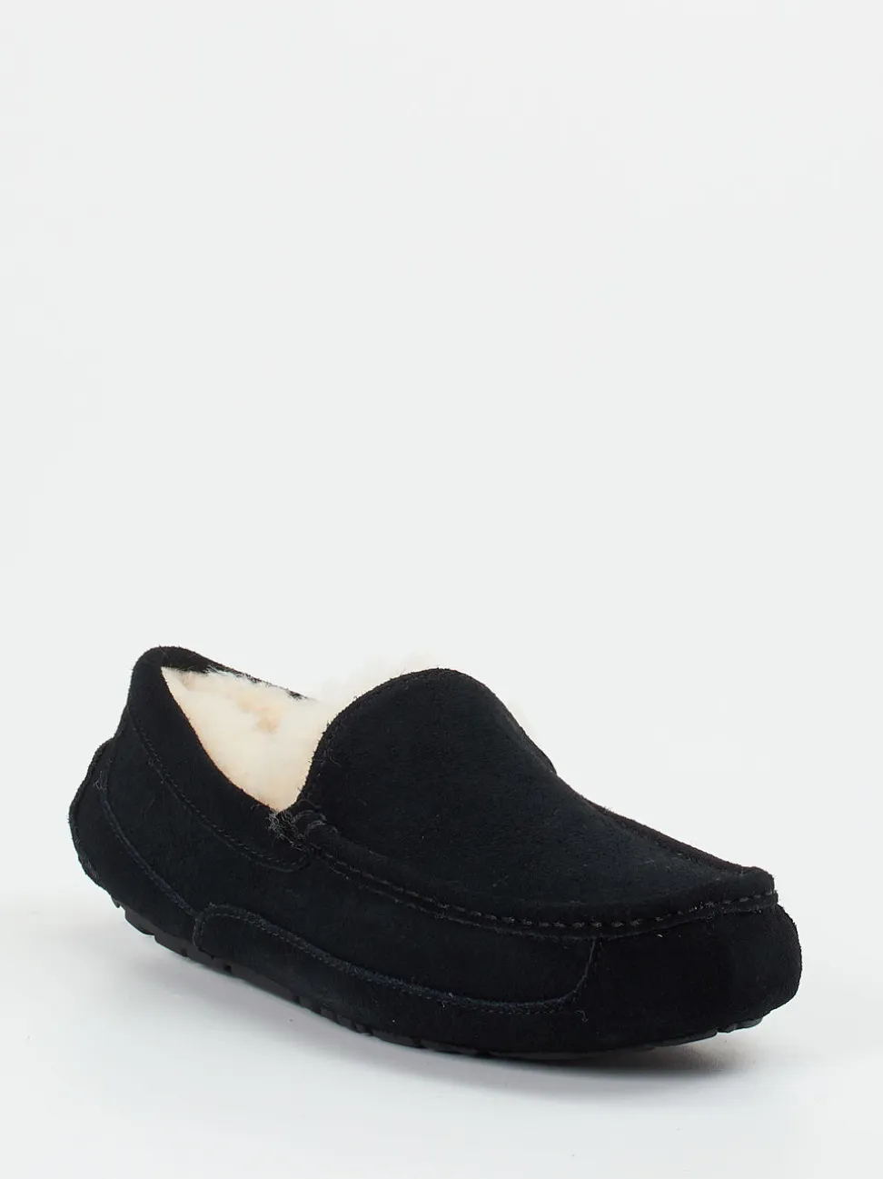 UGG – Mokassin-Hausschuh aus Veloursleder schwarz