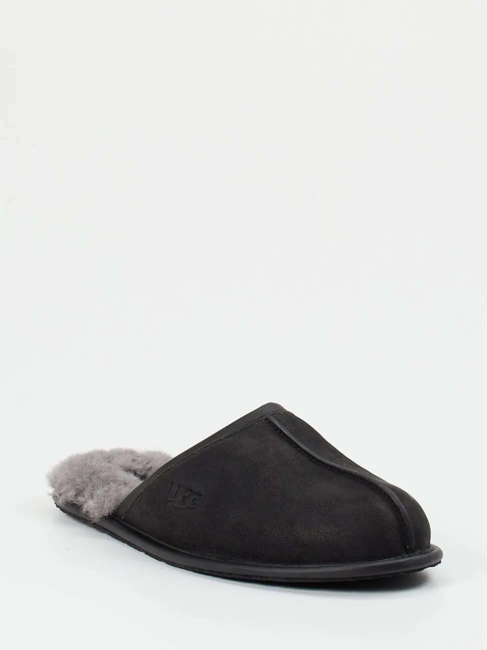 UGG – Pantoffeln aus Nubukleder schwarz
